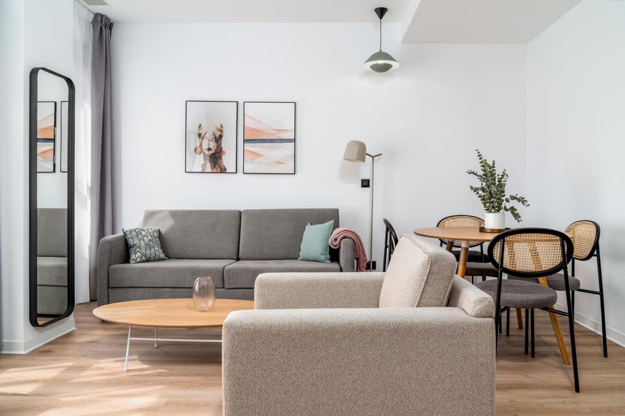 Limehome Valencia Carrer D'Antonio Ferrandis Exterior photo