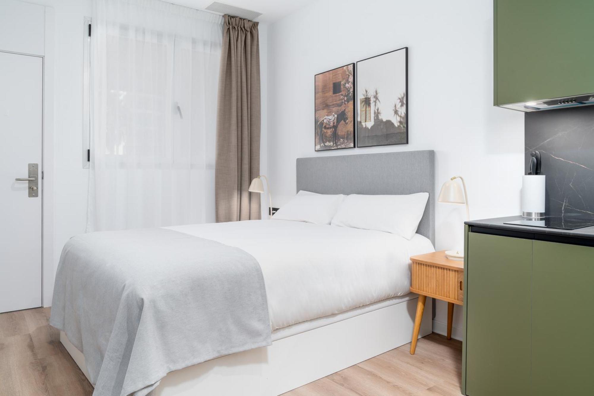 Limehome Valencia Carrer D'Antonio Ferrandis Exterior photo